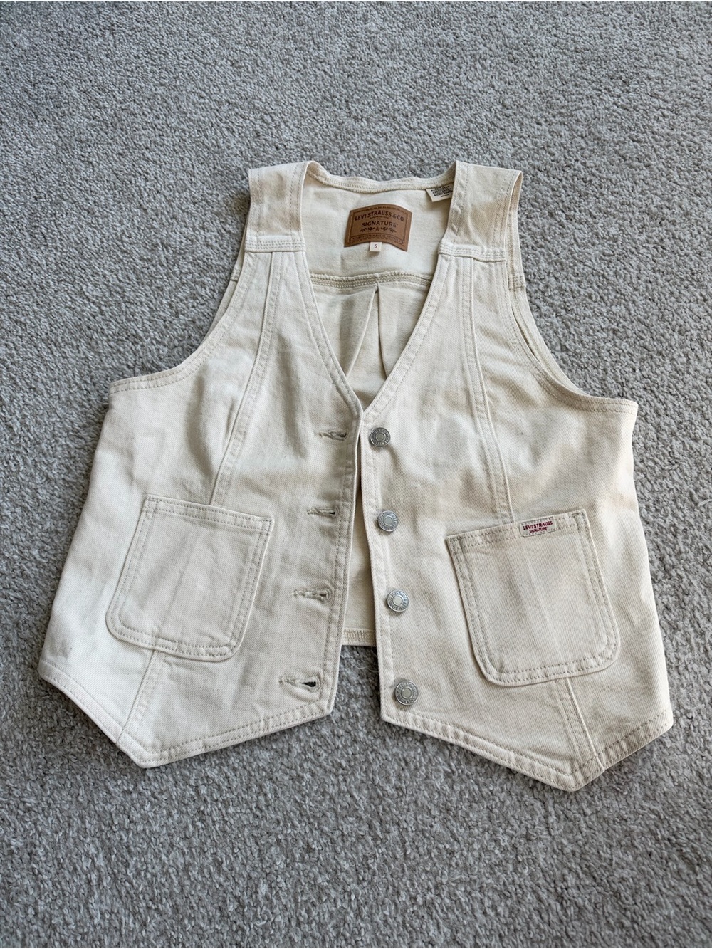Levi's Women’s Cream Denim Button-Front Vest